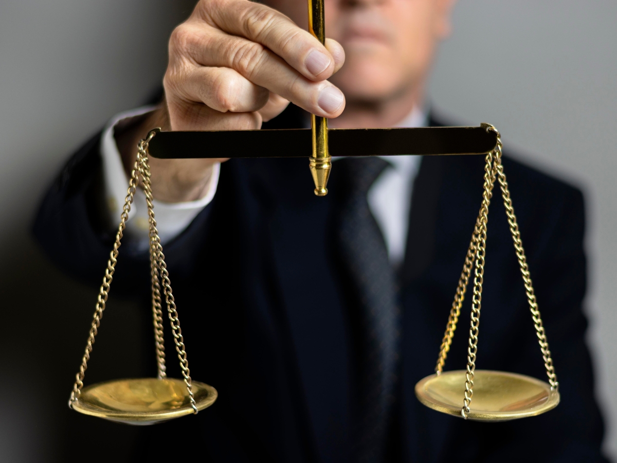 Atendimento jurídico em Santa Maria, RS: por que o contato direto com o advogado faz diferença?